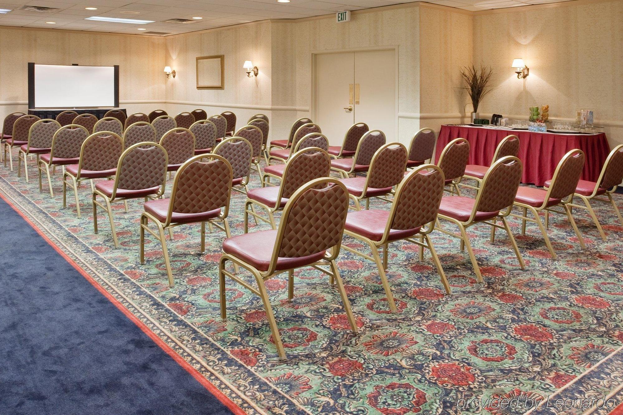 Four Points By Sheraton Cleveland Airport Екстер'єр фото