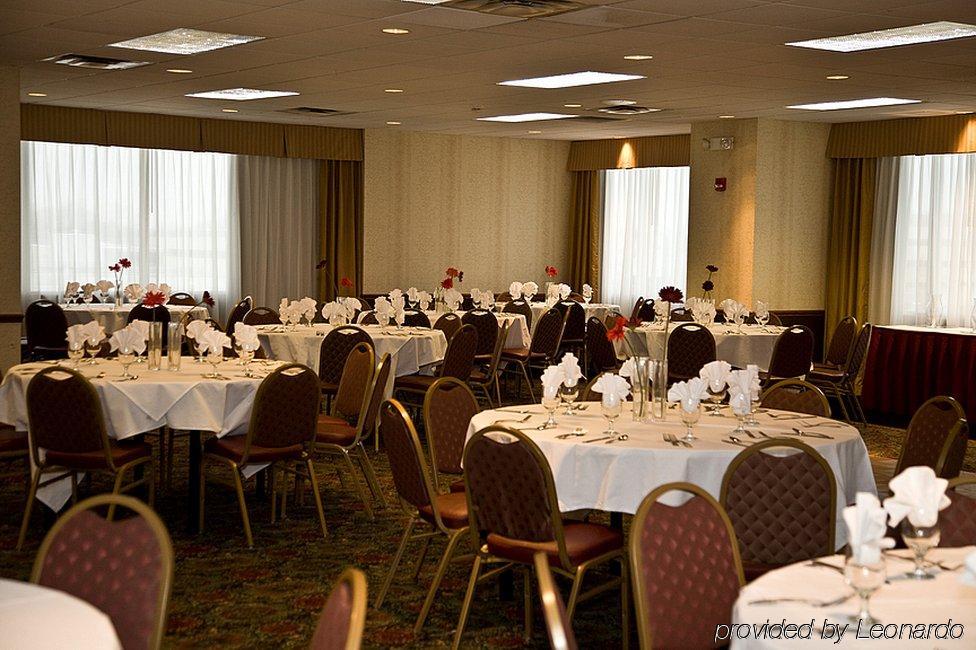 Four Points By Sheraton Cleveland Airport Екстер'єр фото