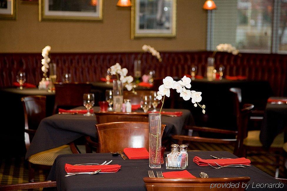 Four Points By Sheraton Cleveland Airport Екстер'єр фото