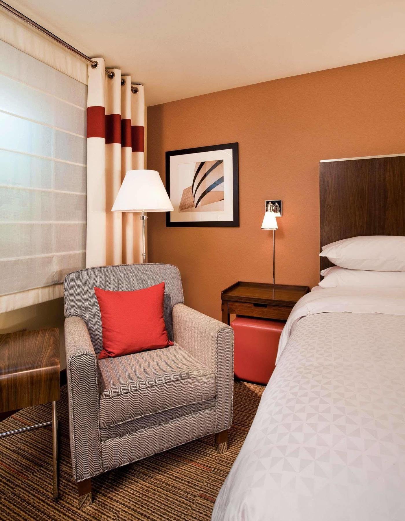 Four Points By Sheraton Cleveland Airport Екстер'єр фото
