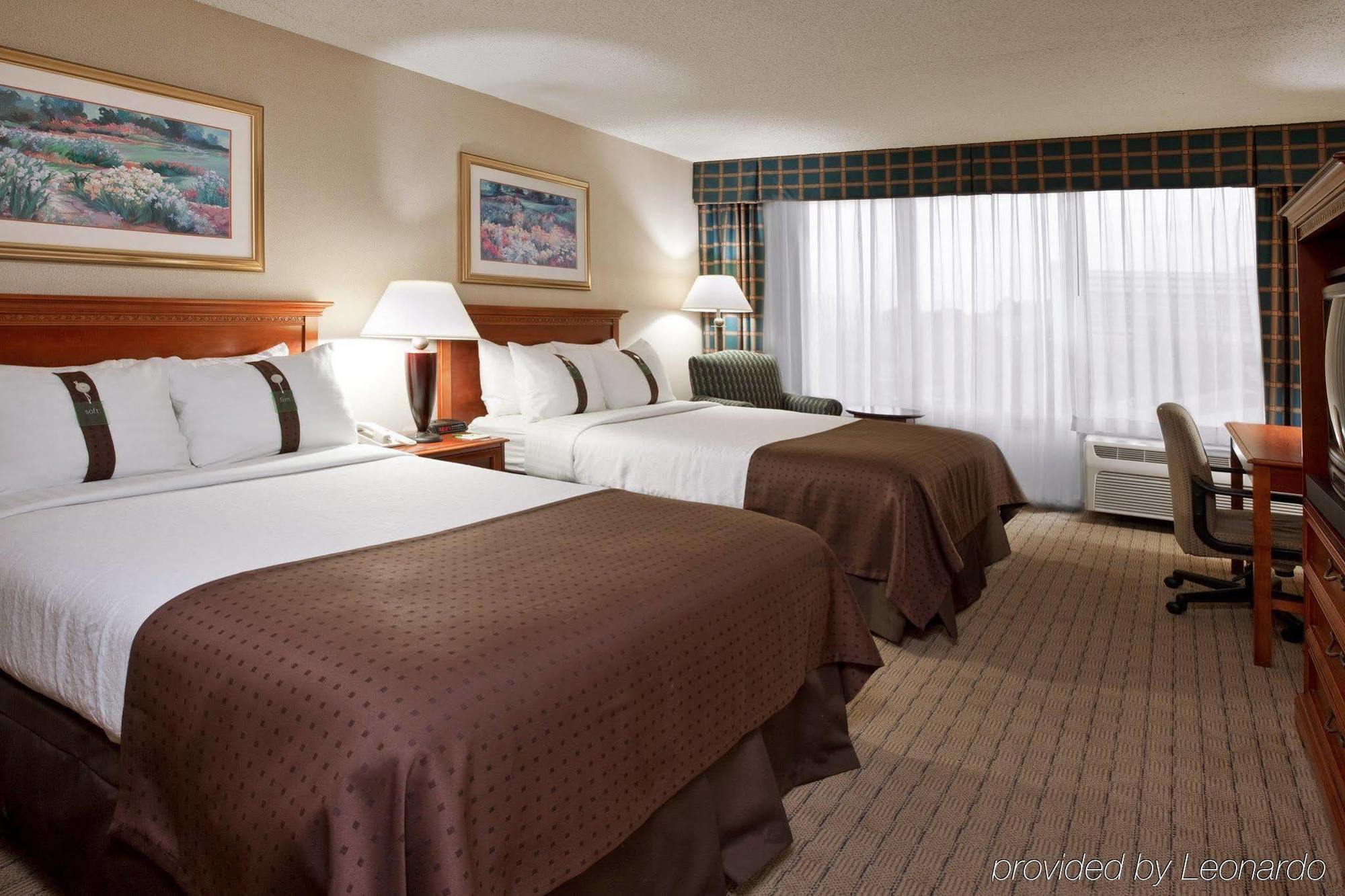 Four Points By Sheraton Cleveland Airport Екстер'єр фото