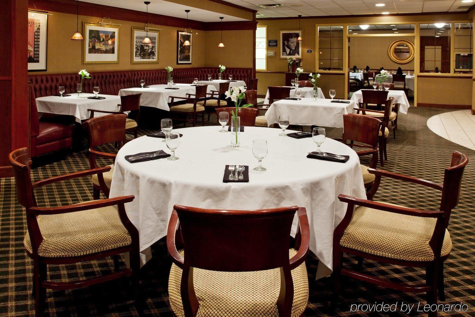 Four Points By Sheraton Cleveland Airport Екстер'єр фото